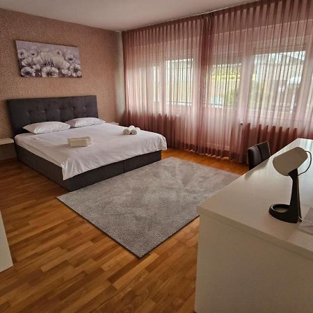 זאגרב Comfort Rooms Remiza - Free Private Parking - Self Check-In מראה חיצוני תמונה